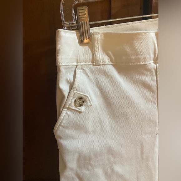 Spanx Stretch Twill Cropped Pants - Picture 4 of 14